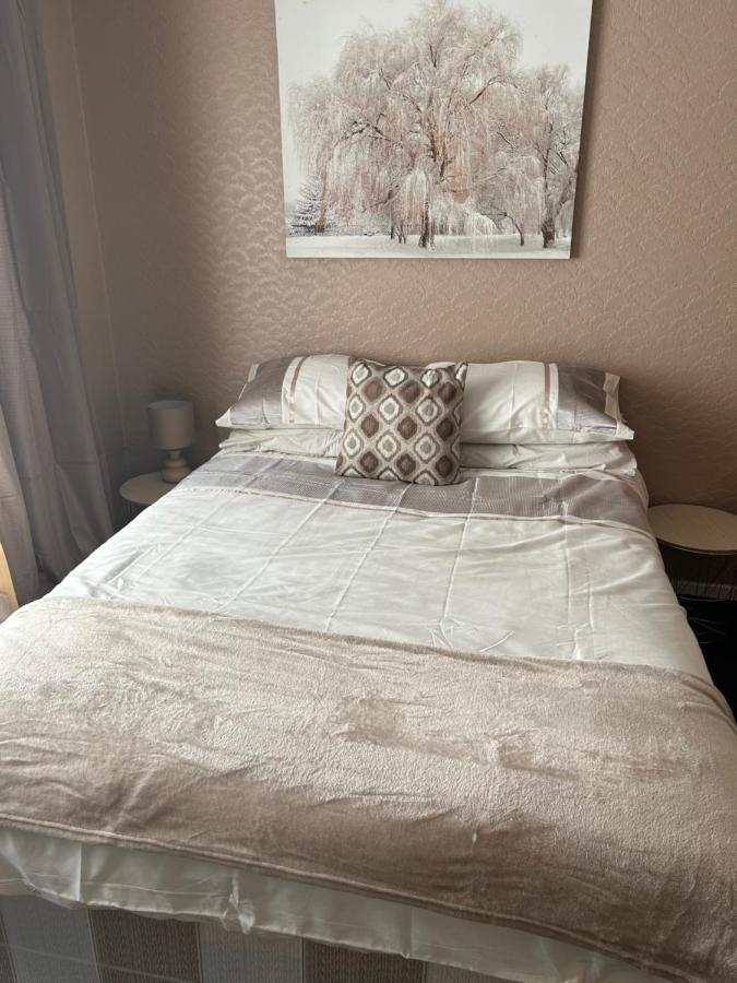 Village Rooms Marton-in-Cleveland ภายนอก รูปภาพ